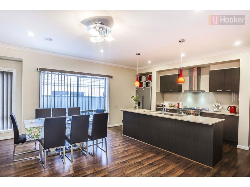 36 Baronial Way, Craigieburn VIC 3064