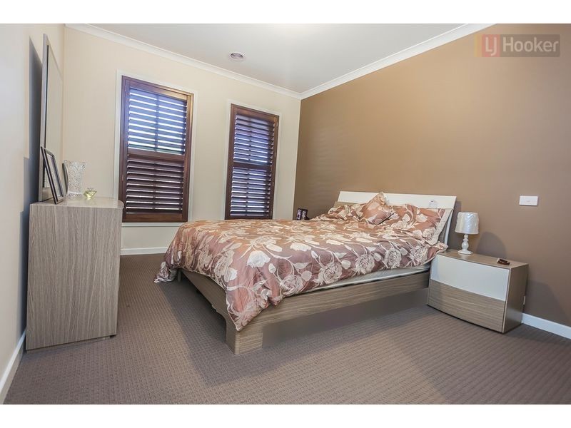 36 Baronial Way, Craigieburn VIC 3064