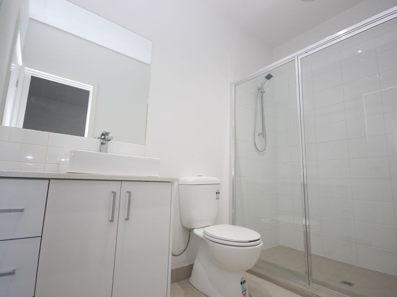 52 Furlong St, Craigieburn VIC 3064