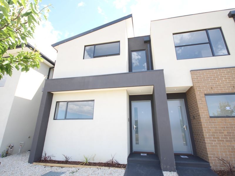 38 Furlong St, Craigieburn VIC 3064