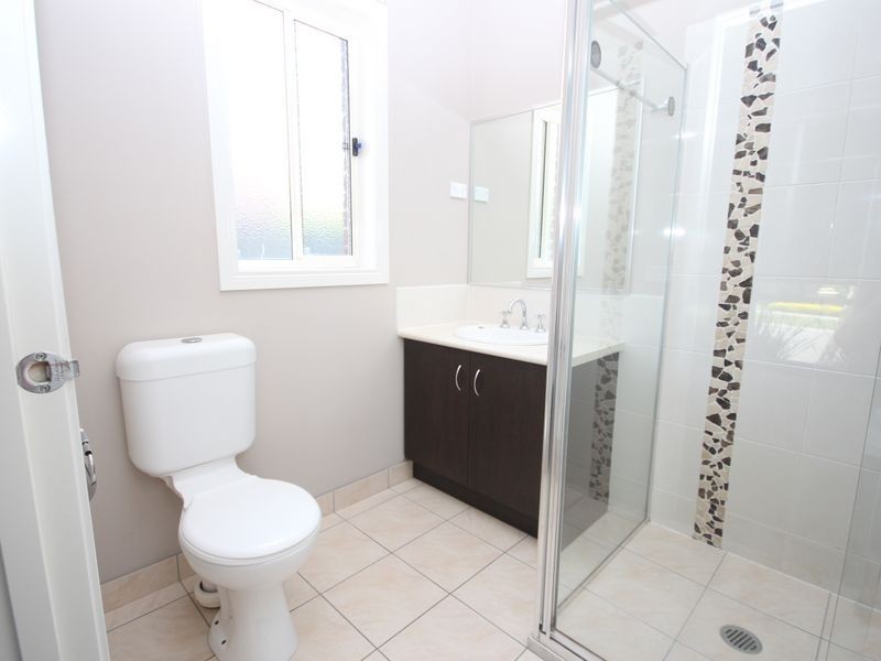 14 Black Range Avenue, Craigieburn VIC 3064