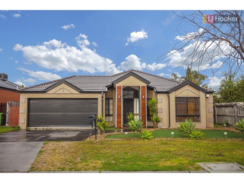 2 Kingdom Crt, Roxburgh Park VIC 3064
