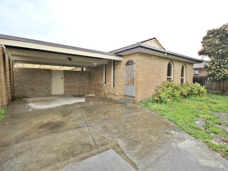 39 Wattleglen St, Craigieburn VIC 3064