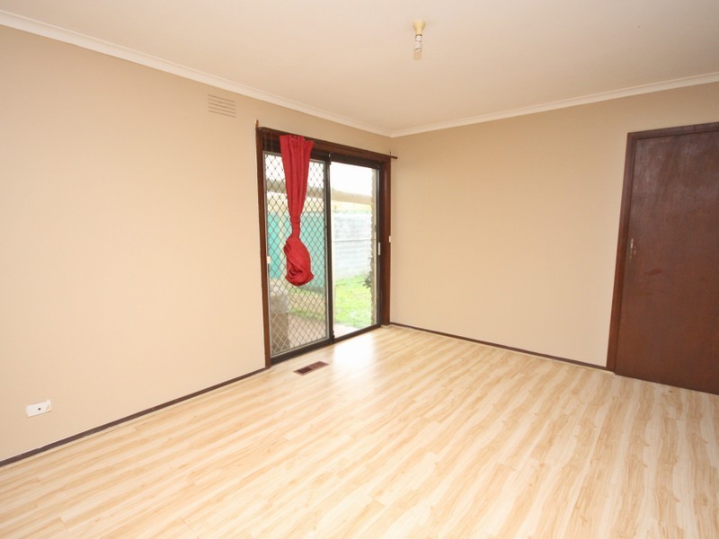 39 Wattleglen St, Craigieburn VIC 3064