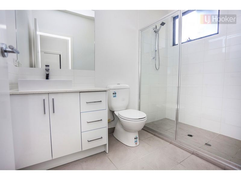 48 Furlong St, Craigieburn VIC 3064