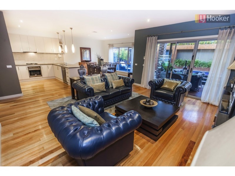 45 Bellfield Drive, Craigieburn VIC 3064