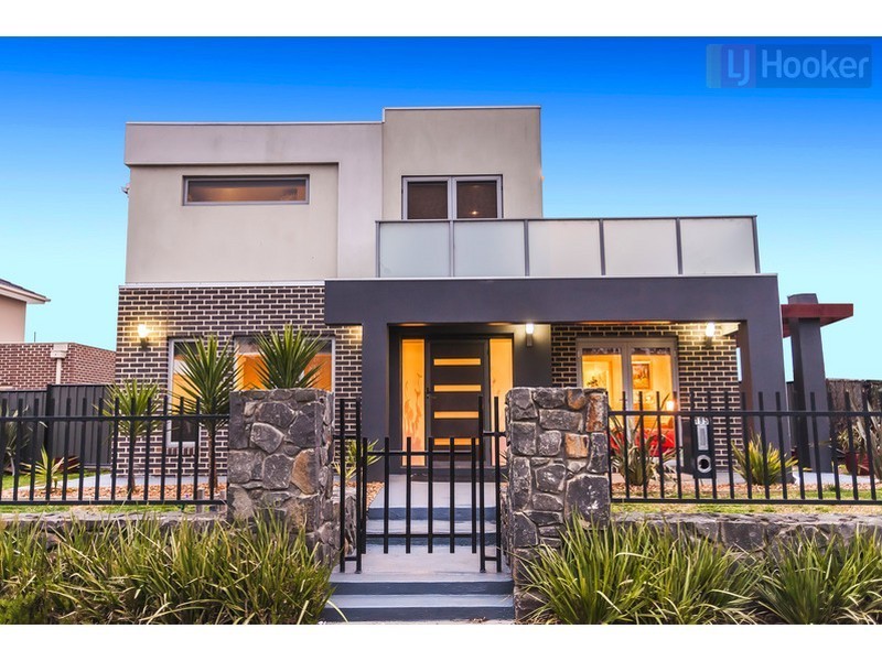 6 Mallard Cct, Craigieburn VIC 3064