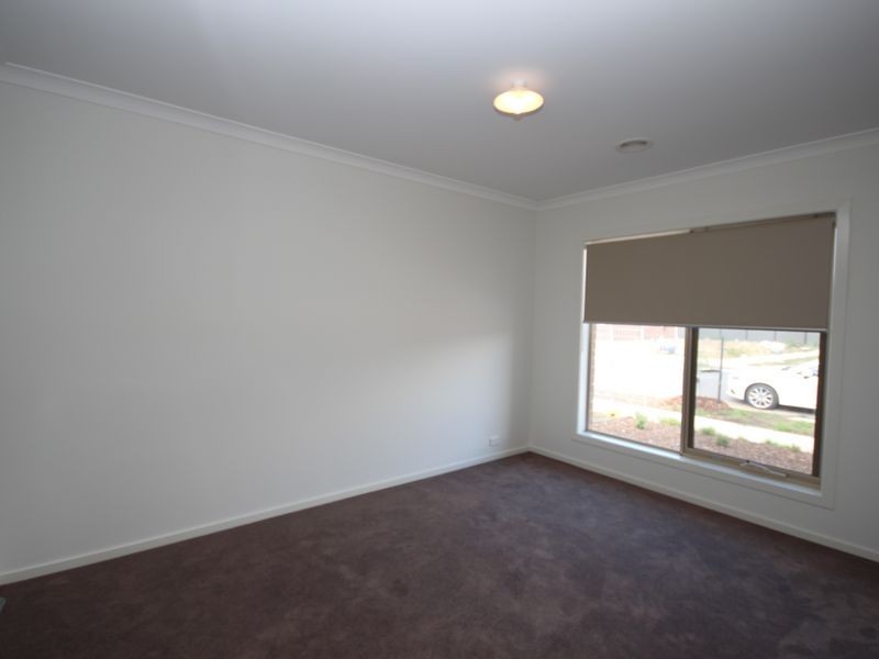 30 Bandicoot Road, Craigieburn VIC 3064