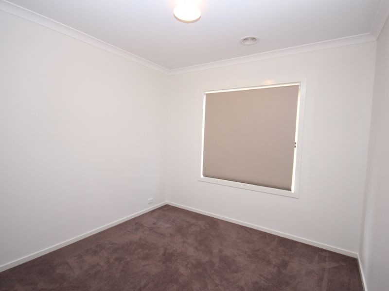 30 Bandicoot Road, Craigieburn VIC 3064