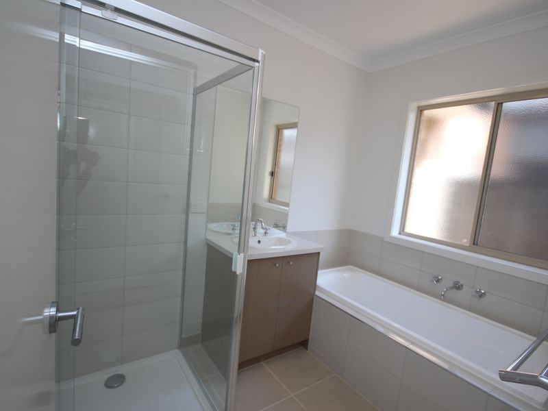 30 Bandicoot Road, Craigieburn VIC 3064