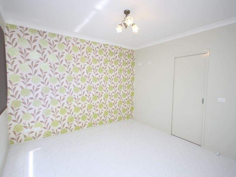 17 Furlong St, Craigieburn VIC 3064