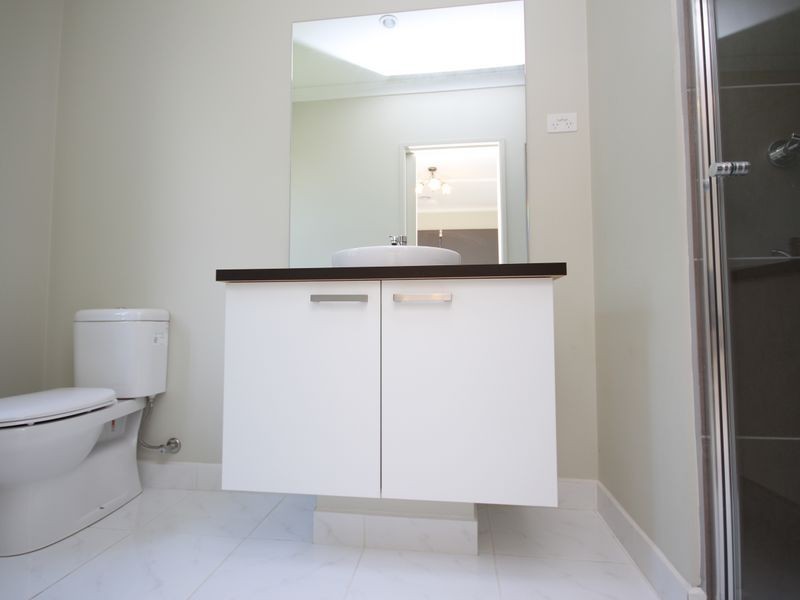 17 Furlong St, Craigieburn VIC 3064
