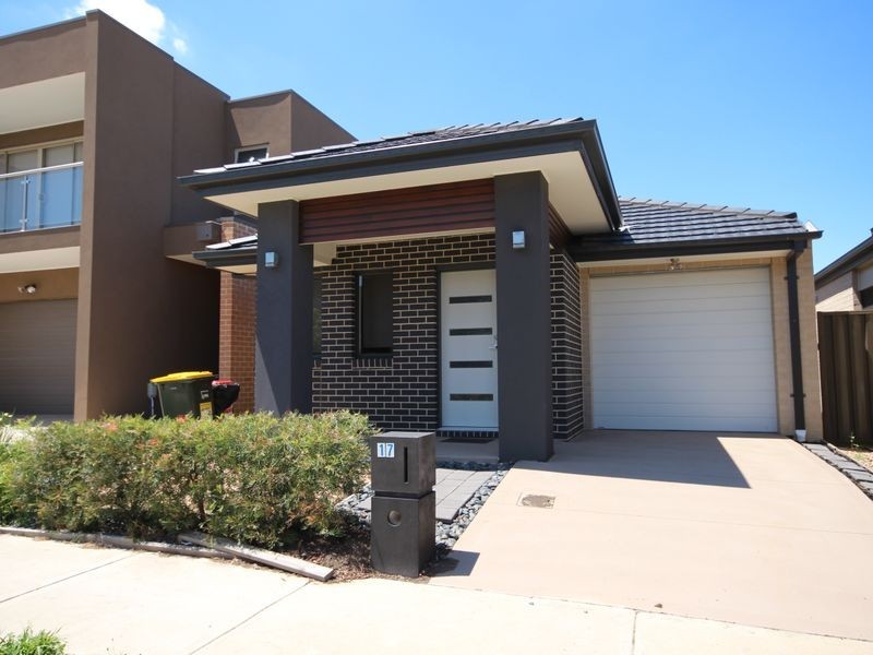 17 Furlong St, Craigieburn VIC 3064