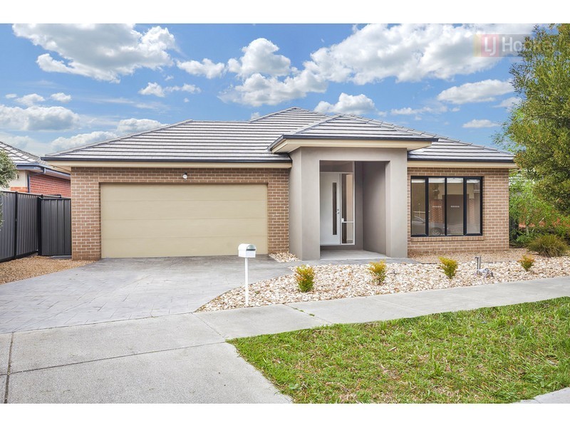 6 Meadow Street, Craigieburn VIC 3064