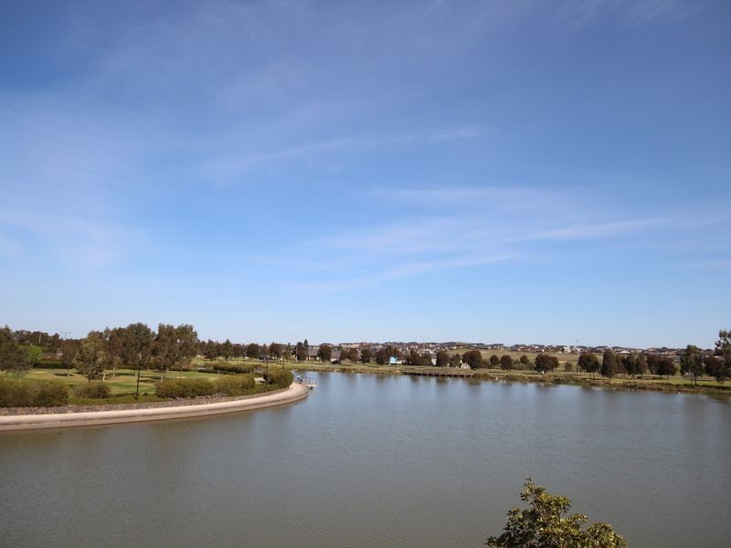 8 Yarramie Circuit, Craigieburn VIC 3064