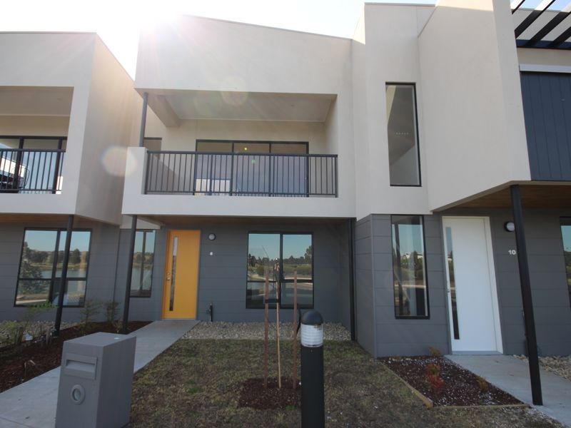 8 Yarramie Circuit, Craigieburn VIC 3064