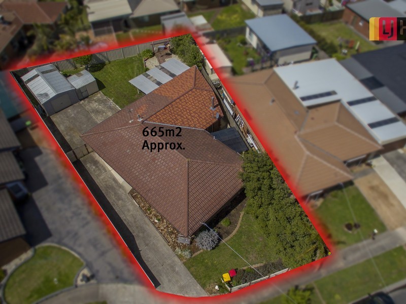 10 Watchet Court, Craigieburn VIC 3064