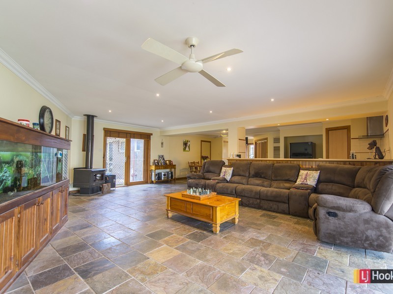 10 Watchet Court, Craigieburn VIC 3064