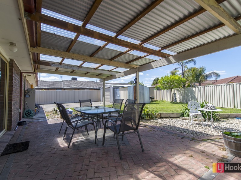 10 Watchet Court, Craigieburn VIC 3064