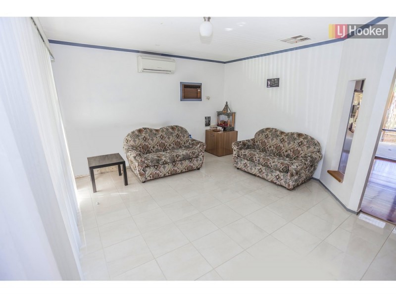 14 Watford Crescent, Craigieburn VIC 3064