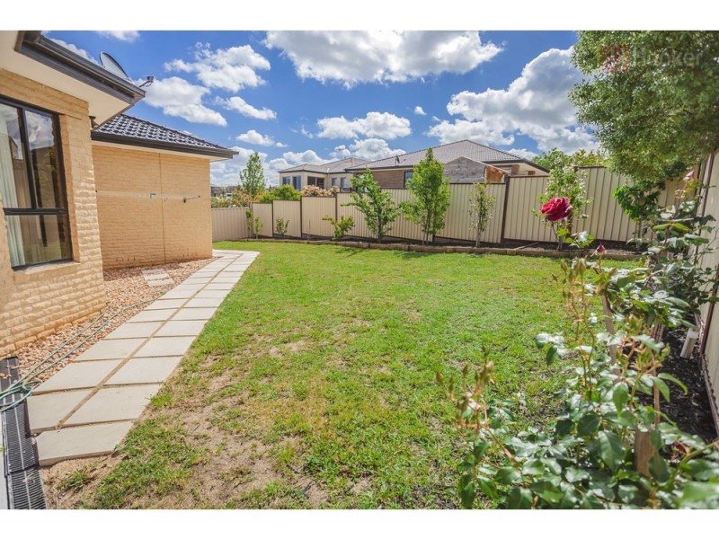 36 Adderley Drive, Greenvale VIC 3059