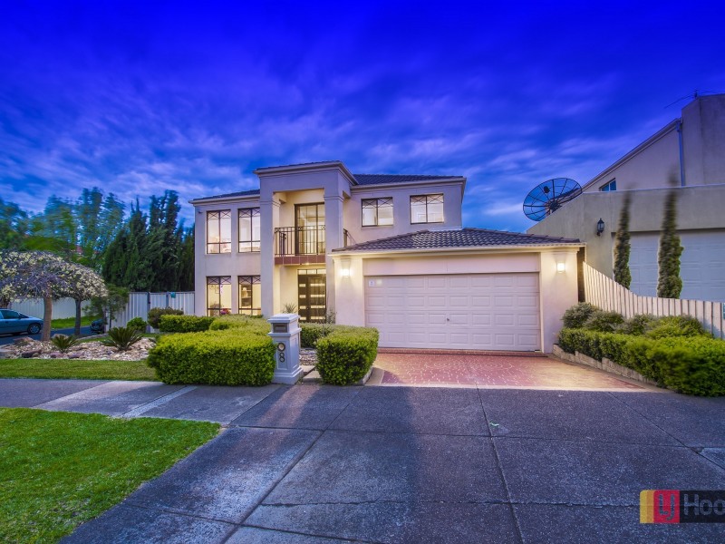 8 Boyden Square, Roxburgh Park VIC 3064