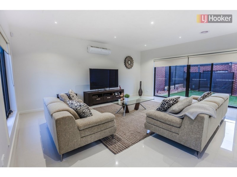 29 Calm Avenue, Craigieburn VIC 3064