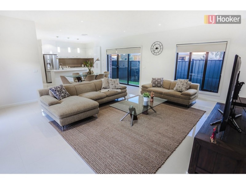 29 Calm Avenue, Craigieburn VIC 3064