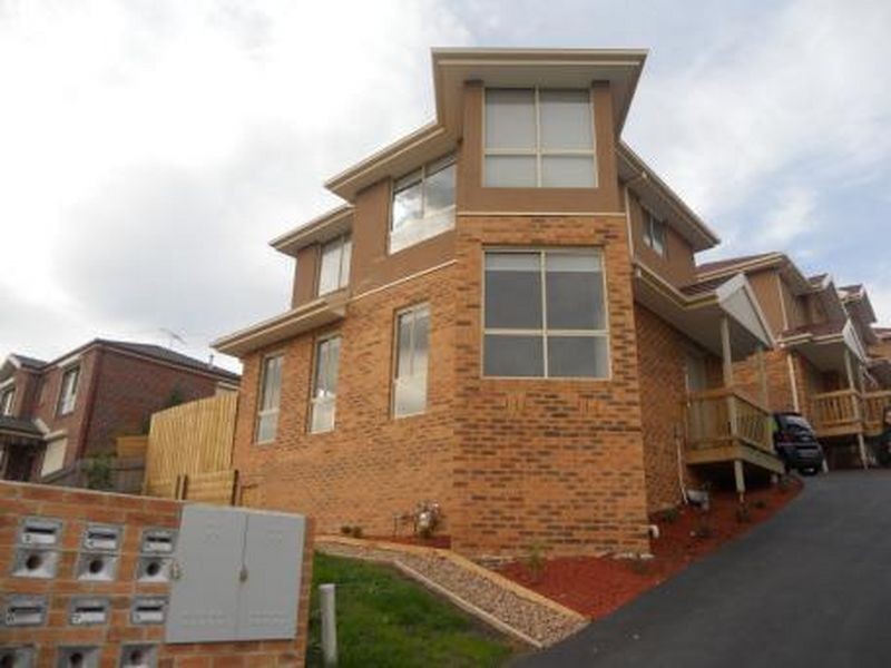 1/10 Shankland Blvd, Meadow Heights VIC 3048