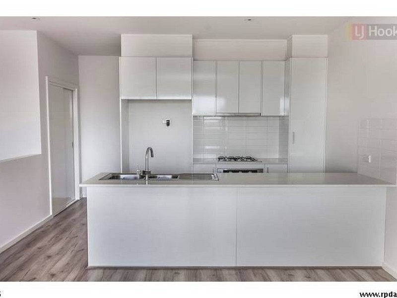 42 Furlong St, Craigieburn VIC 3064