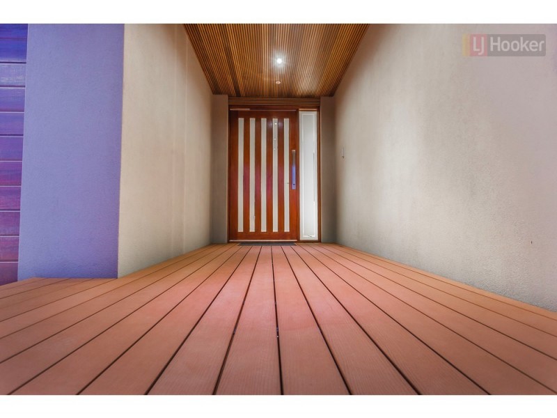 24 Champion Parade, Craigieburn VIC 3064