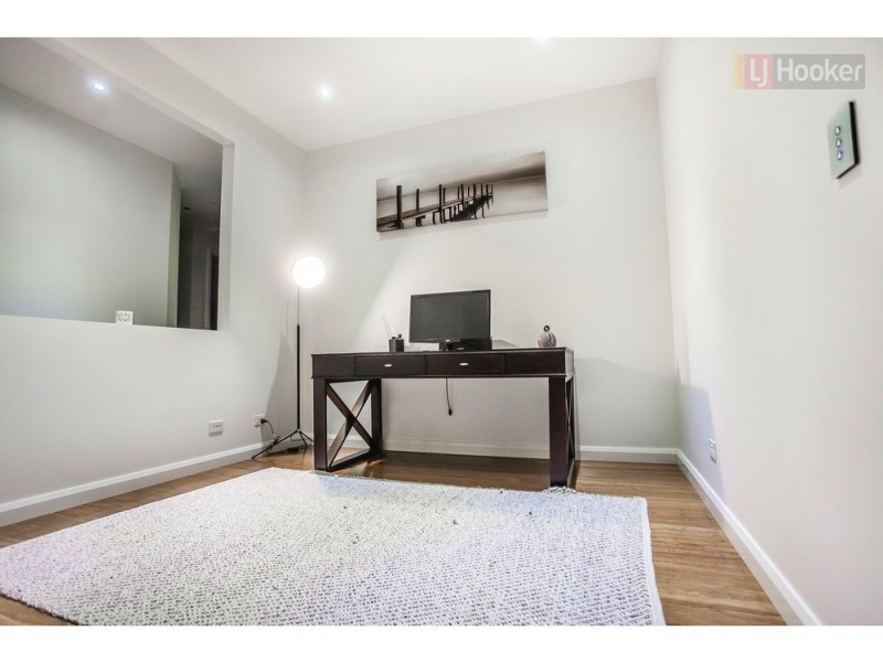 24 Champion Parade, Craigieburn VIC 3064