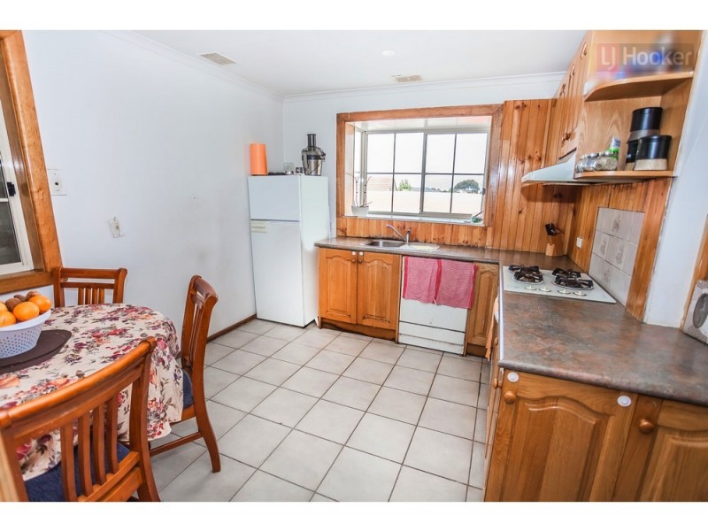 32 Hanson Road, Craigieburn VIC 3064