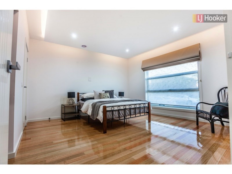 12 Brentwick Drive, Craigieburn VIC 3064