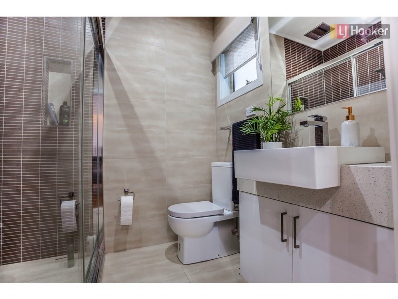 12 Brentwick Drive, Craigieburn VIC 3064