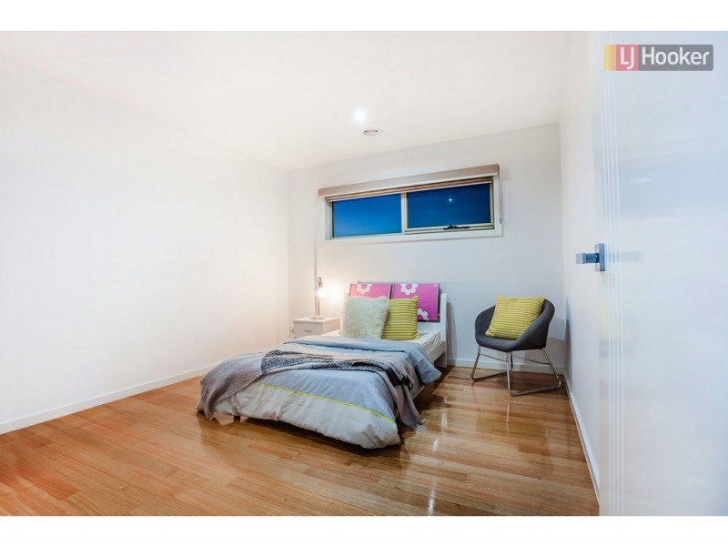 12 Brentwick Drive, Craigieburn VIC 3064