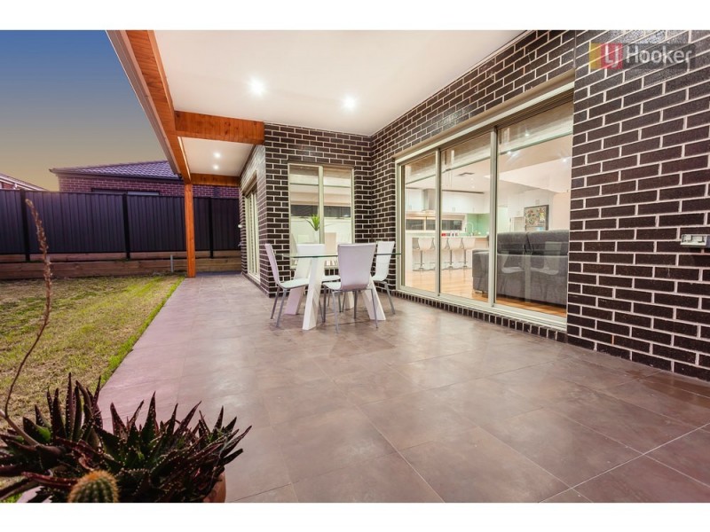 12 Brentwick Drive, Craigieburn VIC 3064