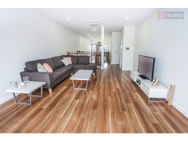 26 Faith Grange, Craigieburn VIC 3064