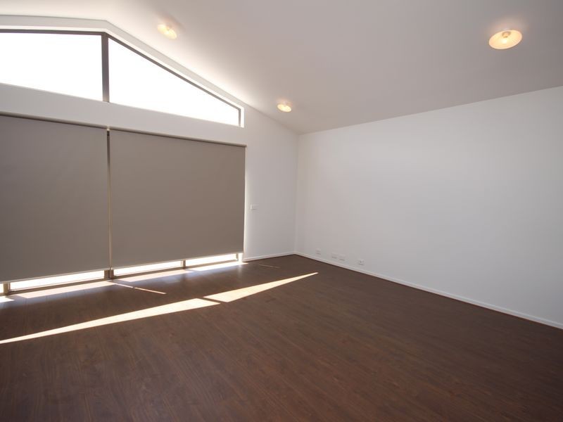 7 Sandwood Place, Craigieburn VIC 3064