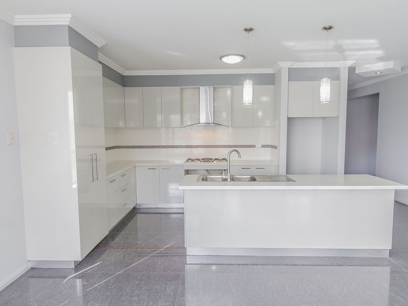 21 Bottlebrush Rd, Craigieburn VIC 3064