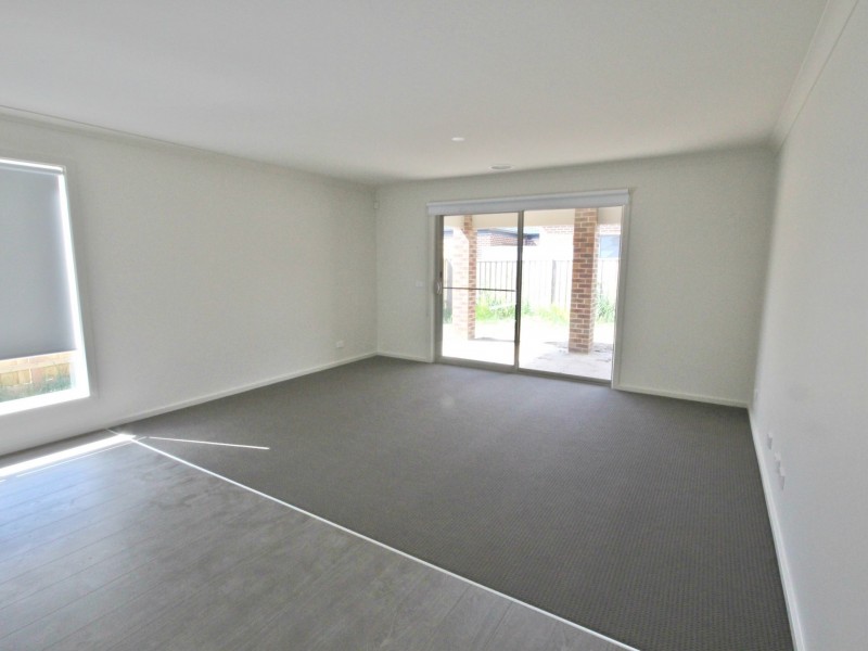 92 Balmain Road, Mickleham VIC 3064