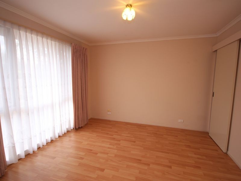 4 Franklin Court, Craigieburn VIC 3064