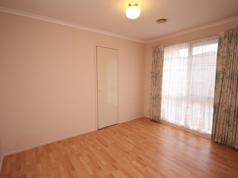 4 Franklin Court, Craigieburn VIC 3064