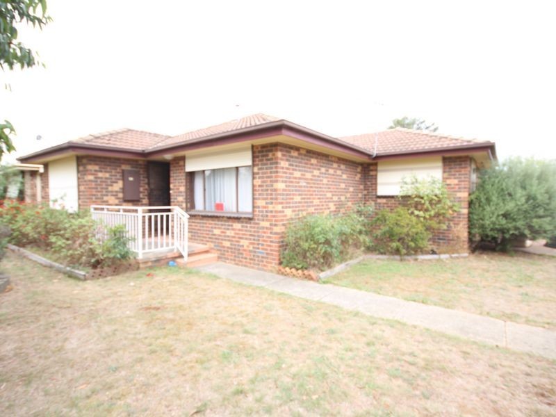 43 Langdon Cres, Craigieburn VIC 3064