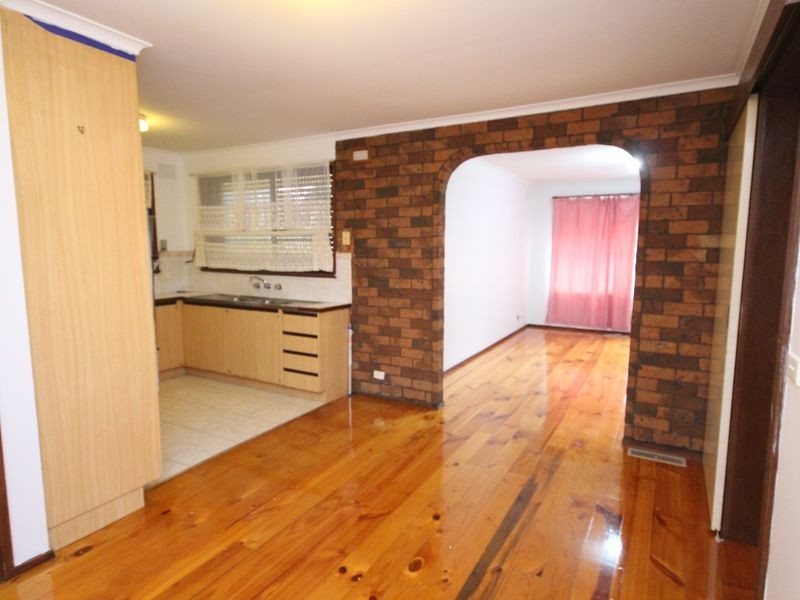 43 Langdon Cres, Craigieburn VIC 3064