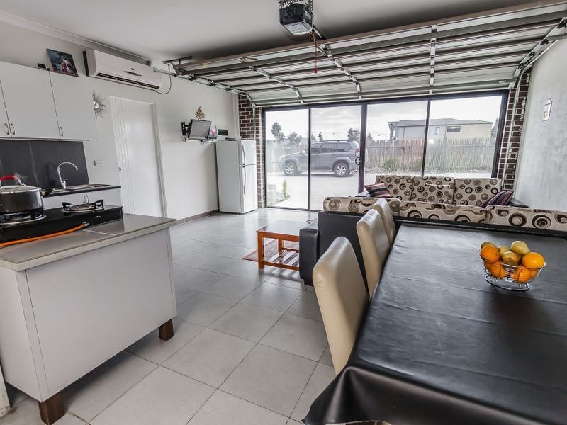 Unit 6/5 Korab Place, Roxburgh Park VIC 3064