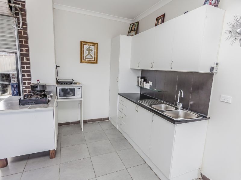 Unit 6/5 Korab Place, Roxburgh Park VIC 3064