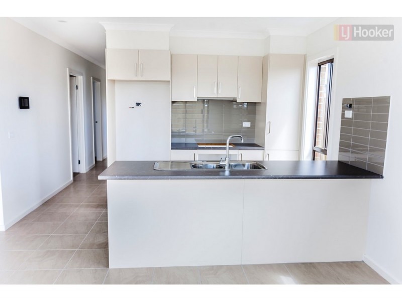 LOT 1054 Highfield Dr, Mickleham VIC 3064