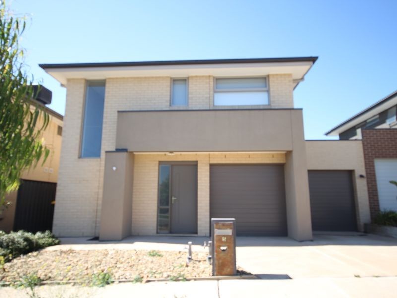 5 Versant Drive, Craigieburn VIC 3064
