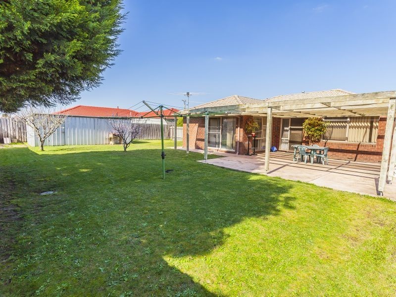 7 Crawley Court, Craigieburn VIC 3064